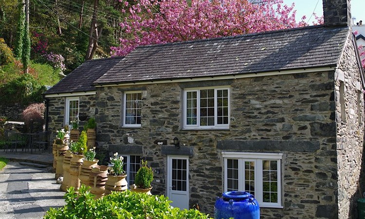 Self Catering Accommodation around Betws-y-Coed