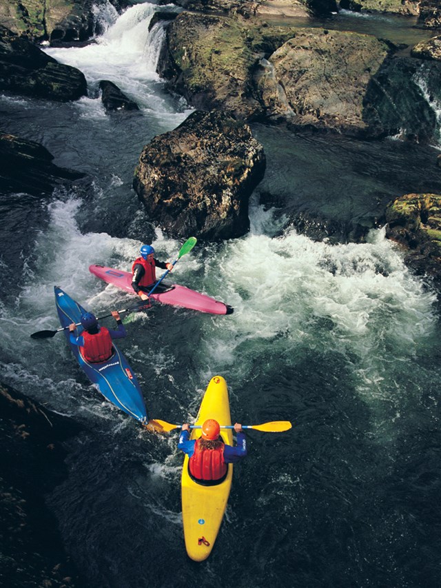 Canoeing and kayaking in Snowdonia