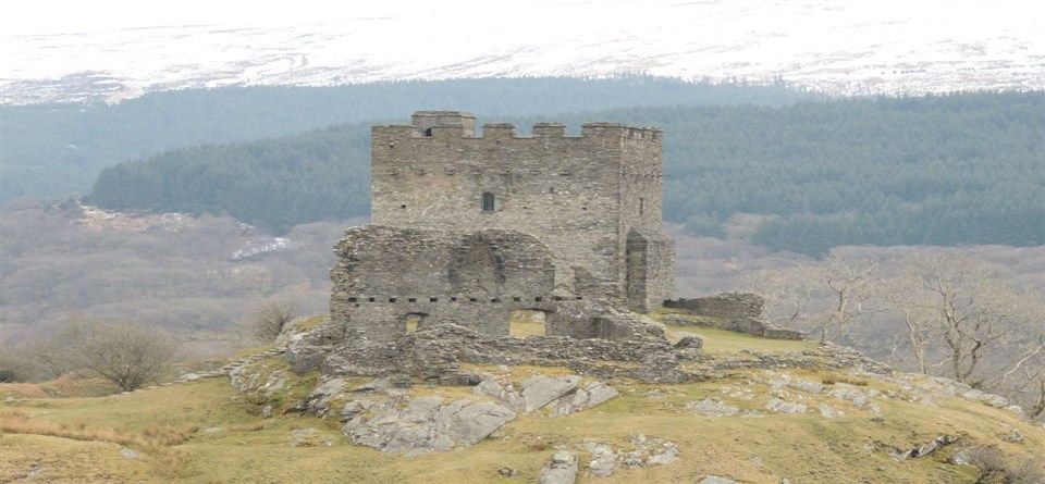 Dolwyddelan Castle