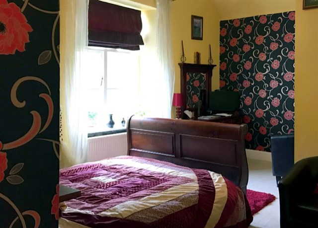 Bed2