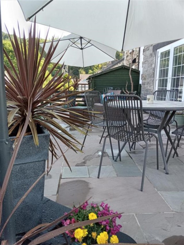 oak patio