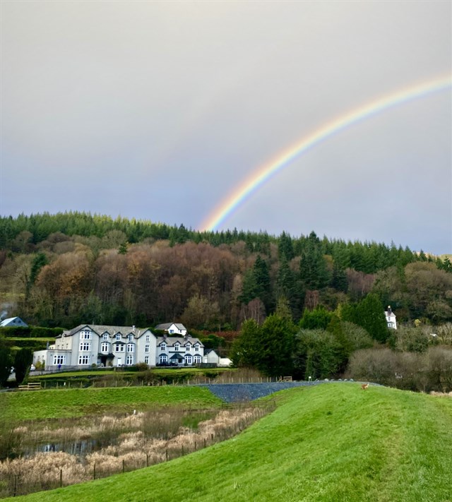 The picturesque setting of The Princes Arms