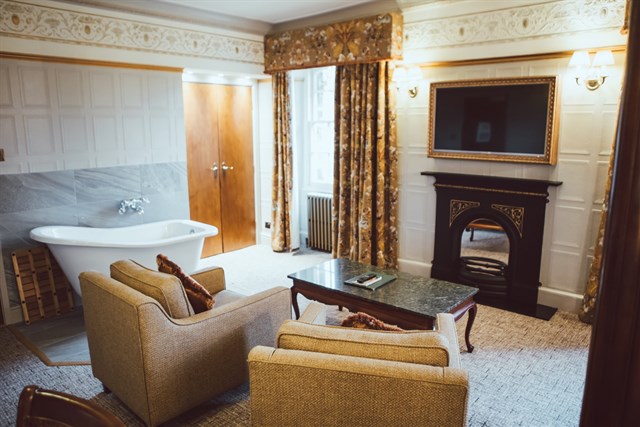 royal oak tub
