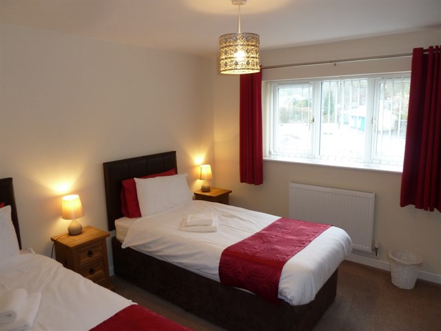 twin bedroom